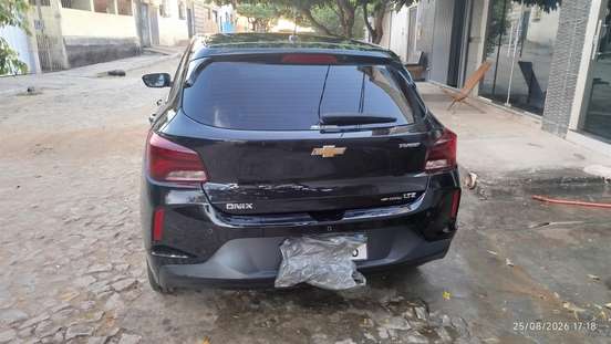CHEVROLET-ONIX-2021
