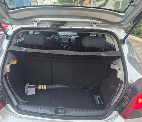CHEVROLET-ONIX-2014