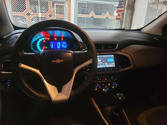 CHEVROLET-PRISMA-2015