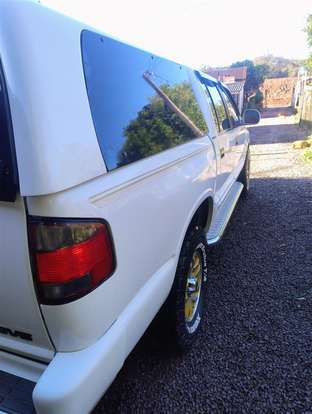CHEVROLET-S10-4.3 SFI EXECUTIVE 4X2 CD V6 12V GASOLINA 4P MANUAL CHEVROLET-S10-2000
