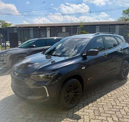CHEVROLET-TRACKER-2023