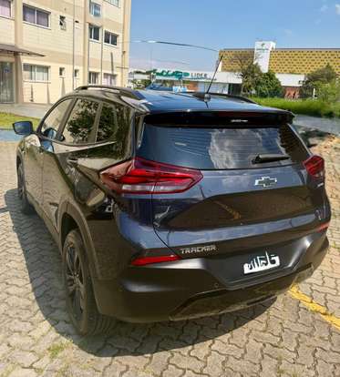 CHEVROLET-TRACKER-2023