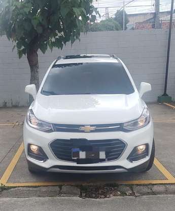 CHEVROLET-TRACKER-2016