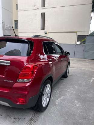 CHEVROLET-TRACKER-2018