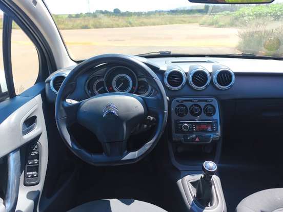 CITROËN-C3-1.5 TENDANCE 8V FLEX 4P MANUAL CITROËN-C3-2013