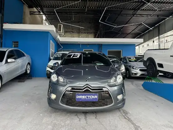 CITROËN-DS3-2012