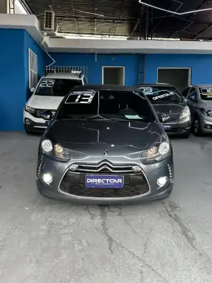 CITROËN-DS3-2012
