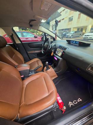 CITROËN C4 1.6 GLX 16V FLEX 4P MANUAL