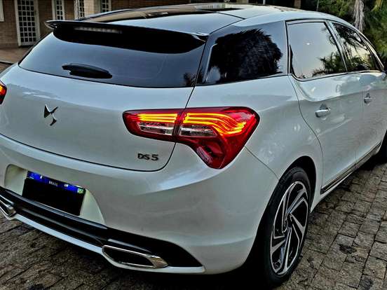 CITROËN-DS5-1.6 THP GASOLINA SO CHIC BVA CITROËN-DS5-2015