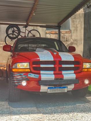 DODGE DAKOTA 3.9 SPORT 4X2 CE V6 12V GASOLINA 2P MANUAL