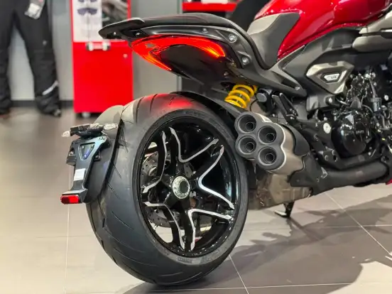 DUCATI-XDIAVEL V4-2026