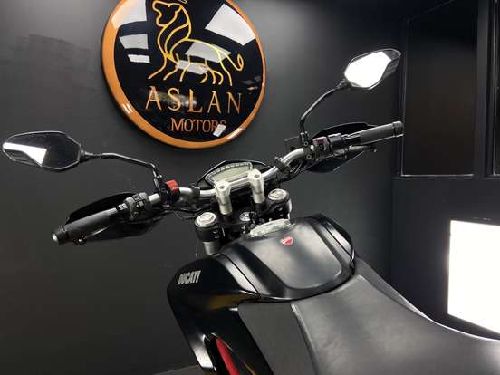 DUCATI-HYPERMOTARD 821-2014
