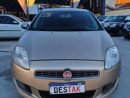 FIAT-BRAVO-1.8 ESSENCE 16V FLEX 4P AUTOMATIZADO FIAT-BRAVO-2013