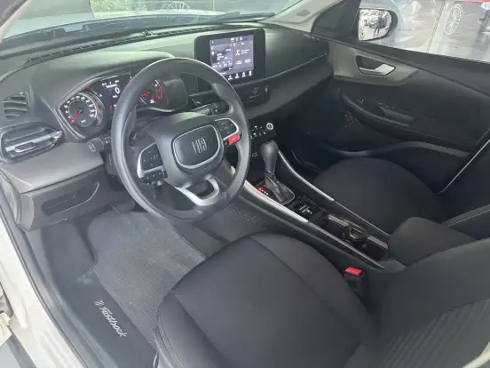 FIAT-FASTBACK-2024