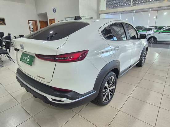 FIAT-FASTBACK-2023