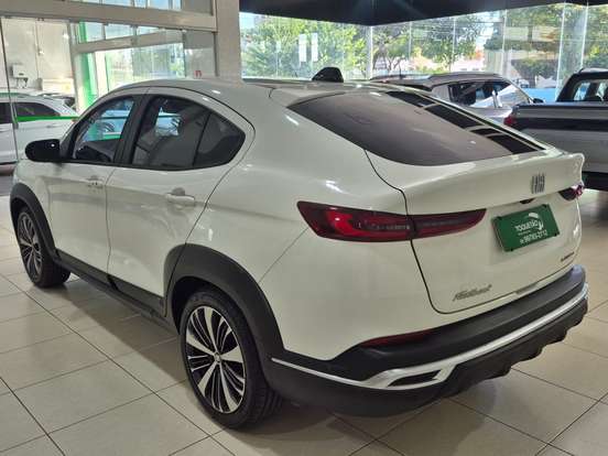 FIAT-FASTBACK-2023