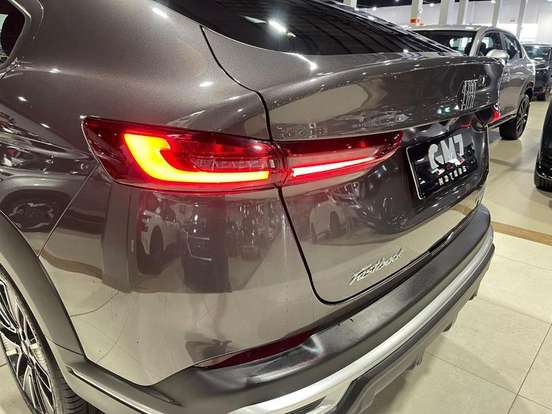 FIAT-FASTBACK-1.0 TURBO 200 HYBRID AUDACE CVT FIAT-FASTBACK-2025