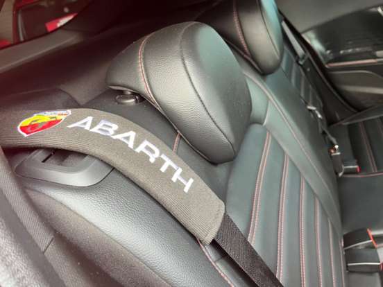 FIAT-FASTBACK-2024