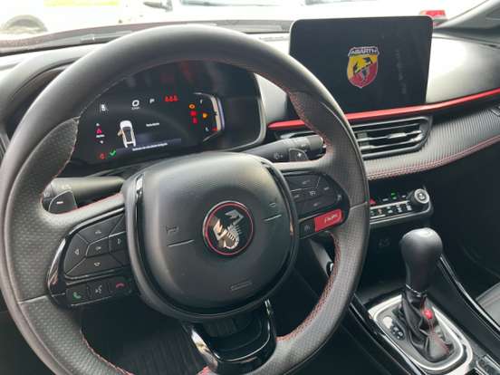 FIAT-FASTBACK-1.3 TURBO 270 FLEX ABARTH AT6 FIAT-FASTBACK-2024