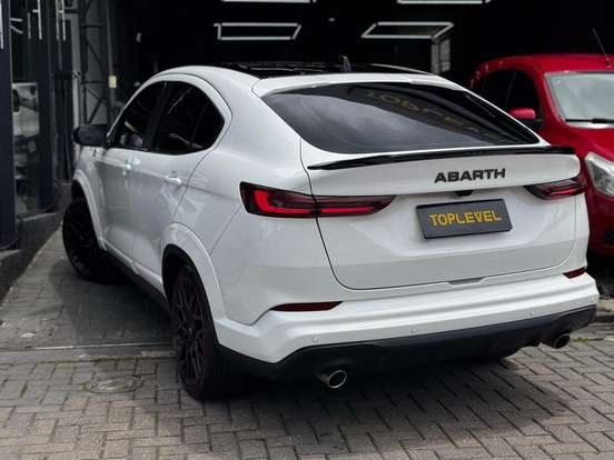 FIAT-FASTBACK-2024
