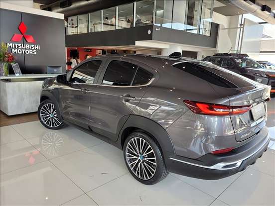 FIAT-FASTBACK-2025