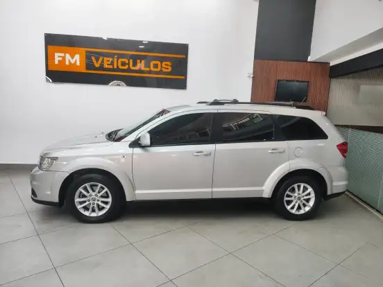FIAT-FREEMONT-2013