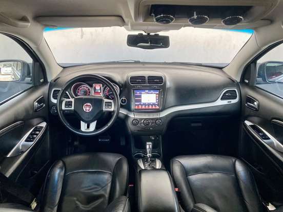 FIAT-FREEMONT-2014