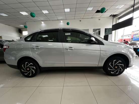 FIAT-GRAND SIENA-1.4 MPI ATTRACTIVE 8V FLEX 4P MANUAL FIAT-GRAND SIENA-2014