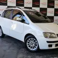 FIAT IDEA 1.4 MPI ELX 8V FLEX 4P MANUAL FIAT IDEA 1.4 MPI ELX 8V FLEX 4P MANUAL