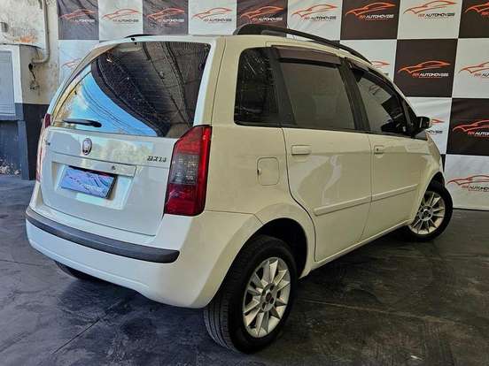 FIAT-IDEA-1.4 MPI ELX 8V FLEX 4P MANUAL FIAT-IDEA-2010