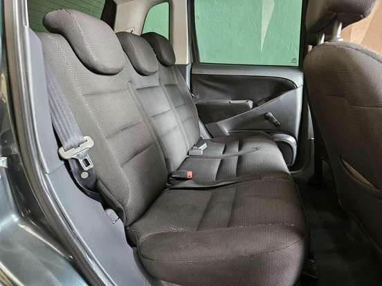 FIAT-IDEA-1.4 MPI ELX 8V FLEX 4P MANUAL FIAT-IDEA-2009