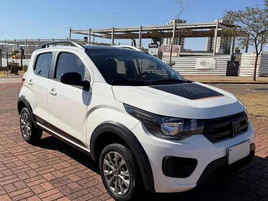 FIAT-MOBI-1.0 EVO FLEX TREKKING MANUAL FIAT-MOBI-2023
