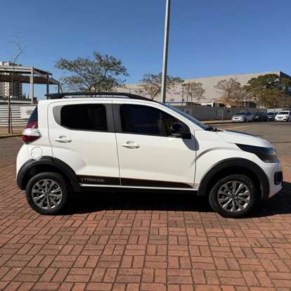 FIAT-MOBI-1.0 EVO FLEX TREKKING MANUAL FIAT-MOBI-2023