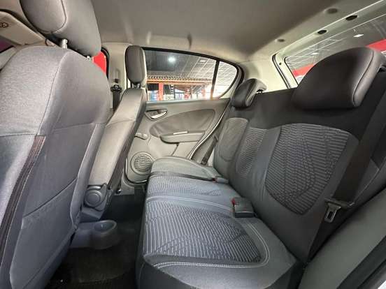 FIAT-PALIO-1.0 MPI ATTRACTIVE 8V FLEX 4P MANUAL FIAT-PALIO-2014
