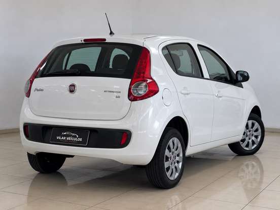 FIAT-PALIO-2015