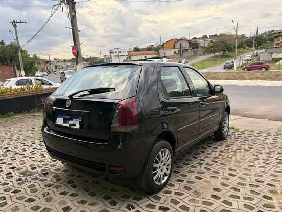 FIAT-PALIO-2011