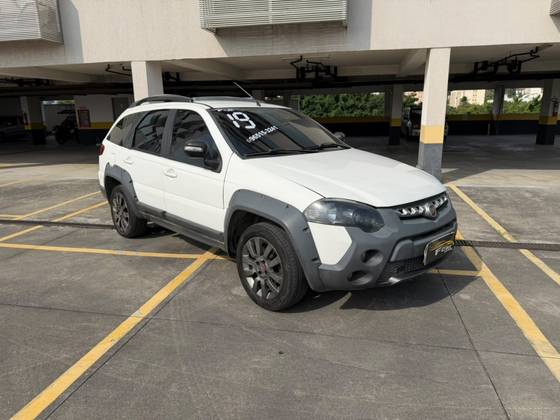 FIAT PALIO 1.8 MPI ADVENTURE WEEKEND 16V FLEX 4P MANUAL