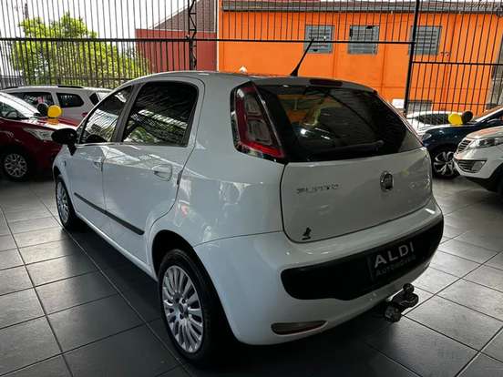FIAT-PUNTO-1.4 ATTRACTIVE 8V FLEX 4P MANUAL FIAT-PUNTO-2013