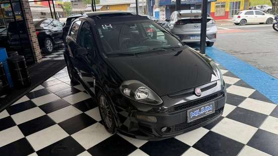 FIAT-PUNTO-2014