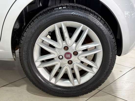 FIAT-PUNTO-2012