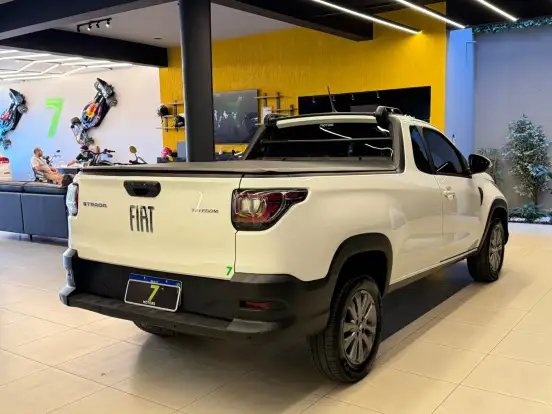 FIAT-STRADA-2024
