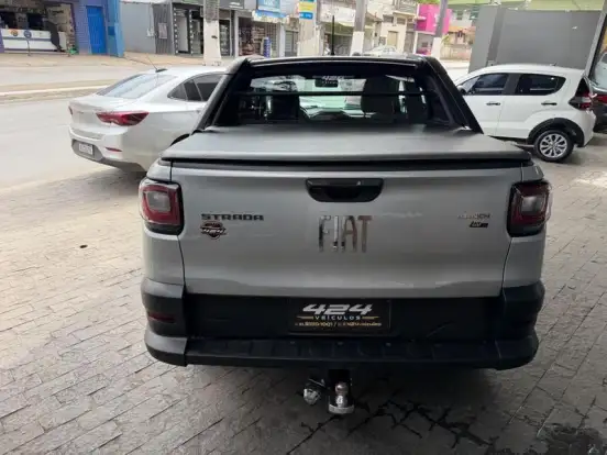 FIAT-STRADA-2023