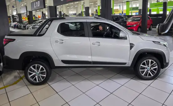 FIAT-STRADA-2023