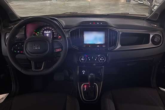 FIAT-STRADA-2025