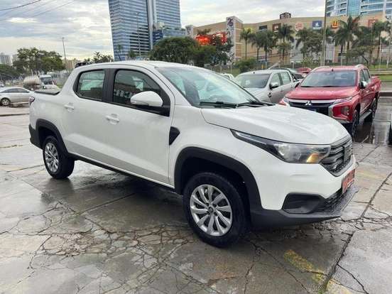 FIAT-STRADA-2024