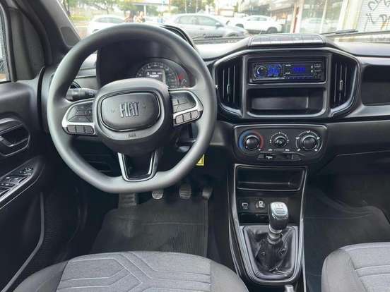 FIAT-STRADA-2024