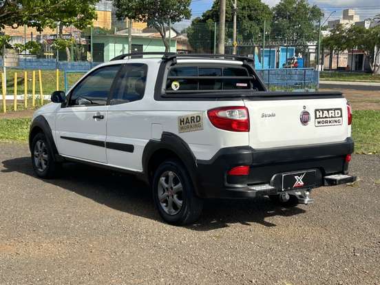 FIAT-STRADA-2016
