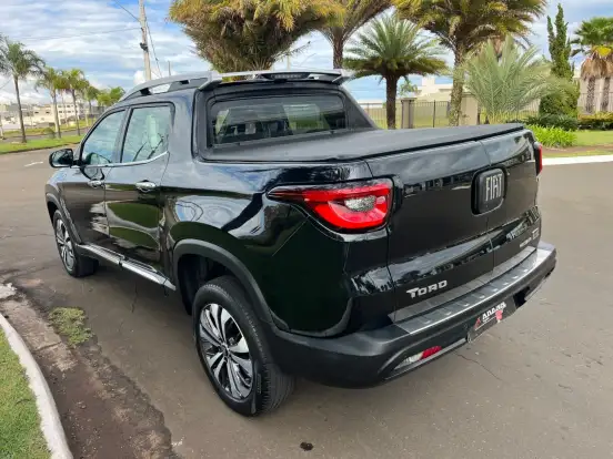 FIAT-TORO-2023