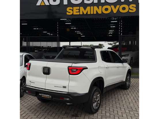 FIAT-TORO-2023