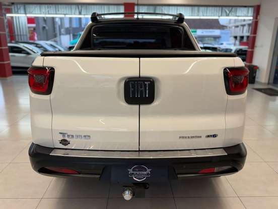 FIAT-TORO-1.8 16V EVO FLEX FREEDOM AT6 FIAT-TORO-2016